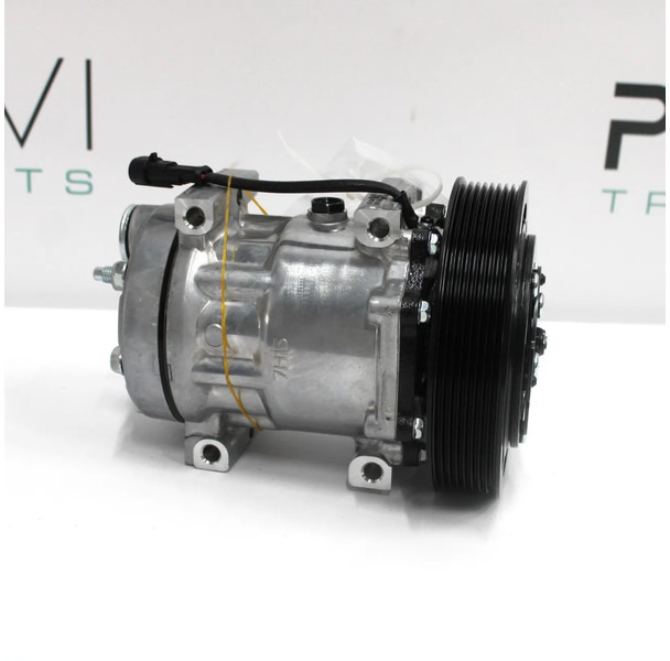 DAF XF106 Airco Compressor 2046604 - A/C compressor for Truck: picture 2 DAF XF106 Airco Compressor 2046604 - A/C compressor for Truck: picture 2