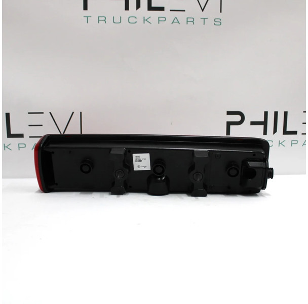 Volvo FH Achterlicht Rechts 23354973 | 82849925 Nieuw! - Tail light for Truck: picture 2 Volvo FH Achterlicht Rechts 23354973 | 82849925 Nieuw! - Tail light for Truck: picture 2