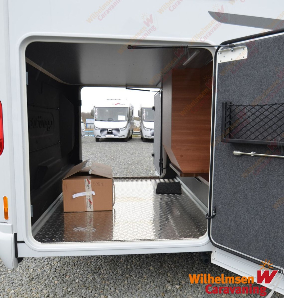 Carthago chic c-line T 4.9 LE 2025* MB*Skyview*2xTV*Navi - Semi-integrated motorhome: picture 5 Carthago chic c-line T 4.9 LE 2025* MB*Skyview*2xTV*Navi - Semi-integrated motorhome: picture 5