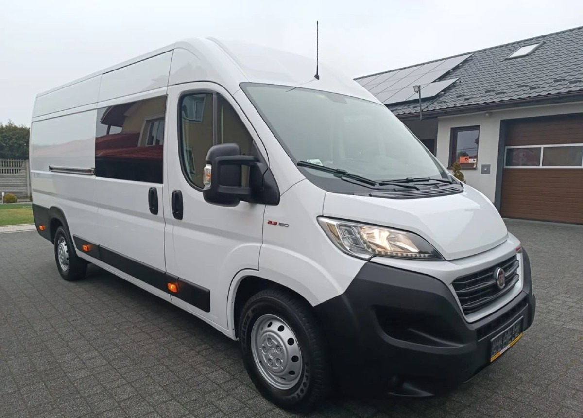 Fiat Ducato Max Brygadowy 7-osobowy 2.3 180ps. - Combi van: picture 4 Fiat Ducato Max Brygadowy 7-osobowy 2.3 180ps. - Combi van: picture 4