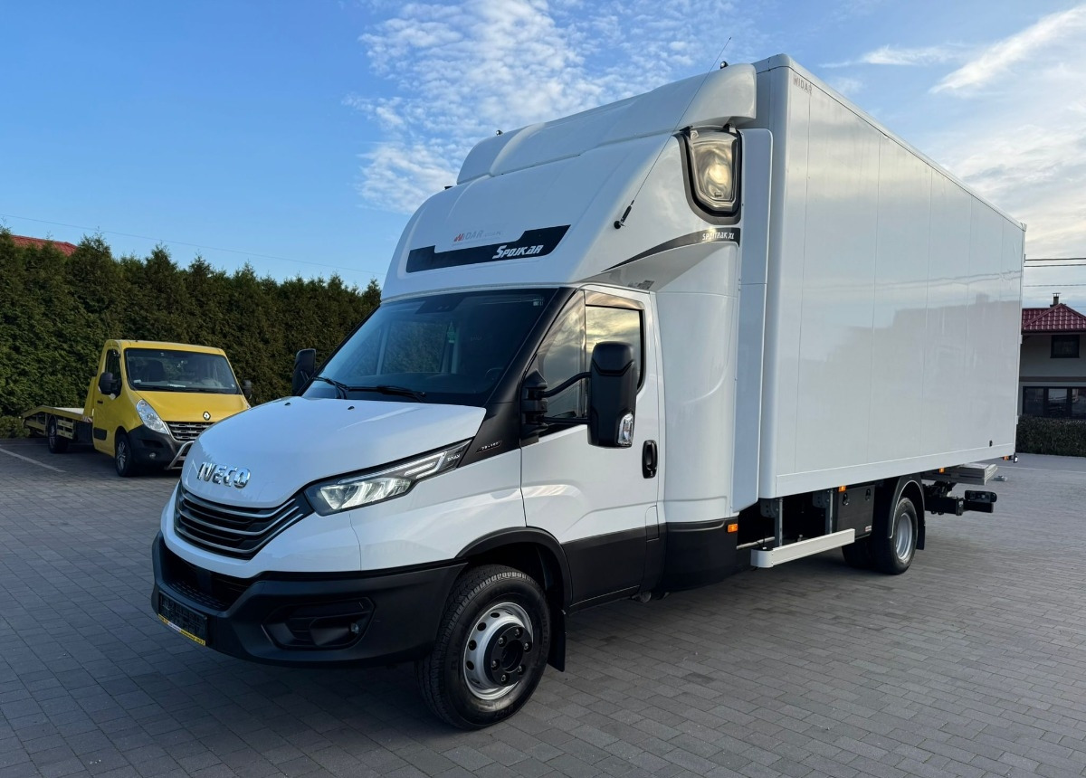 Iveco 72/18 Kontener-Winda 2x Kabina Sypialna IVECO 72C18 Winda Kontener XL Jak Nowe - Box van: picture 2 Iveco 72/18 Kontener-Winda 2x Kabina Sypialna IVECO 72C18 Winda Kontener XL Jak Nowe - Box van: picture 2