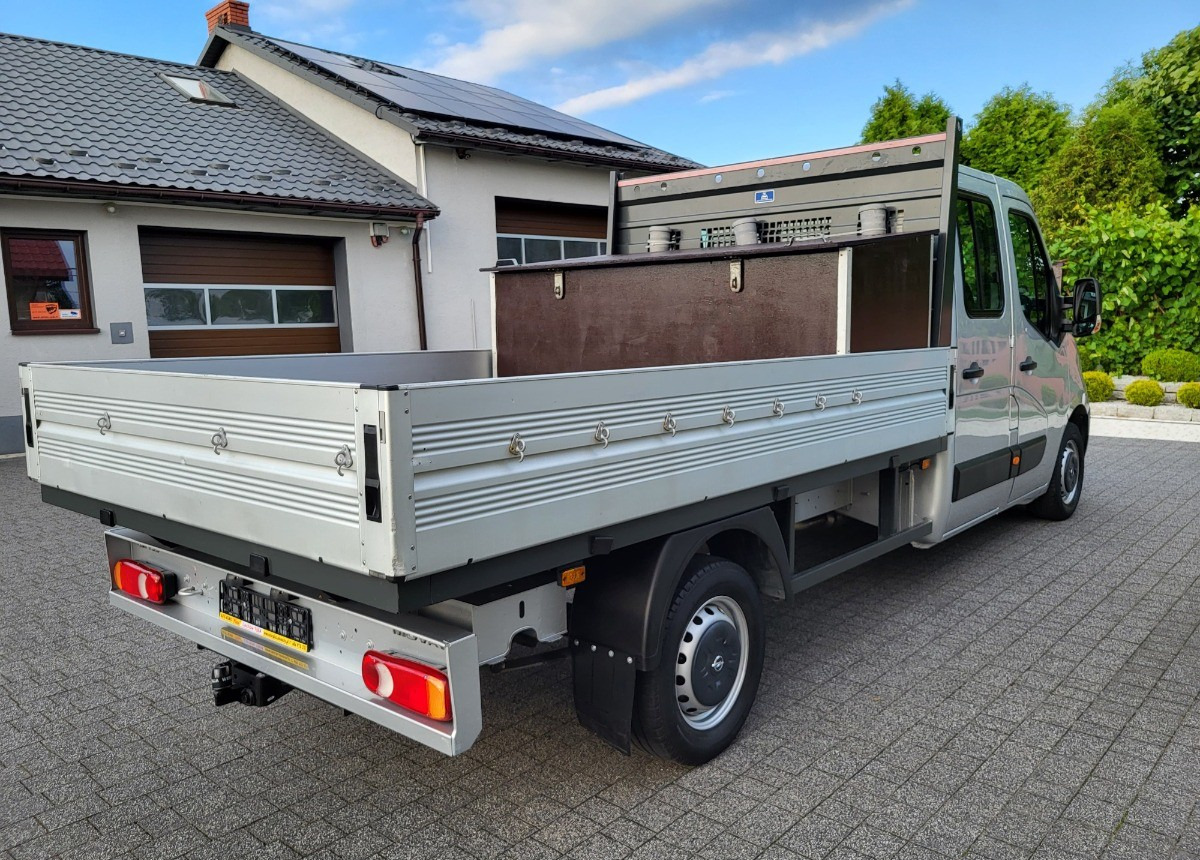 Opel Movano Doka 7 osobowy z Niemiec VAT 23 - Flatbed van, Combi van: picture 3 Opel Movano Doka 7 osobowy z Niemiec VAT 23 - Flatbed van, Combi van: picture 3