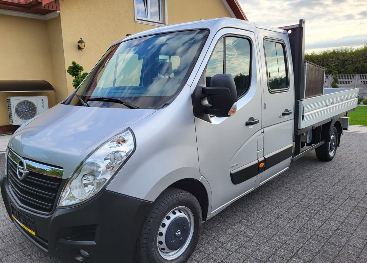 Opel Movano Doka 7 osobowy z Niemiec VAT 23 - Flatbed van, Combi van: picture 1 Opel Movano Doka 7 osobowy z Niemiec VAT 23 - Flatbed van, Combi van: picture 1