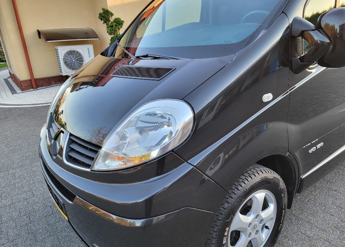 Opel Vivaro - Minibus, Passenger van: picture 2 Opel Vivaro - Minibus, Passenger van: picture 2