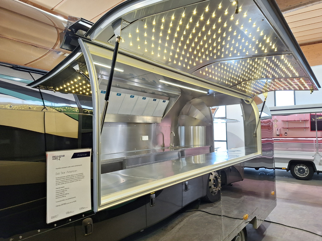 Deli Star Trailer American 5800 - EU standards - Vending trailer: picture 2 Deli Star Trailer American 5800 - EU standards - Vending trailer: picture 2