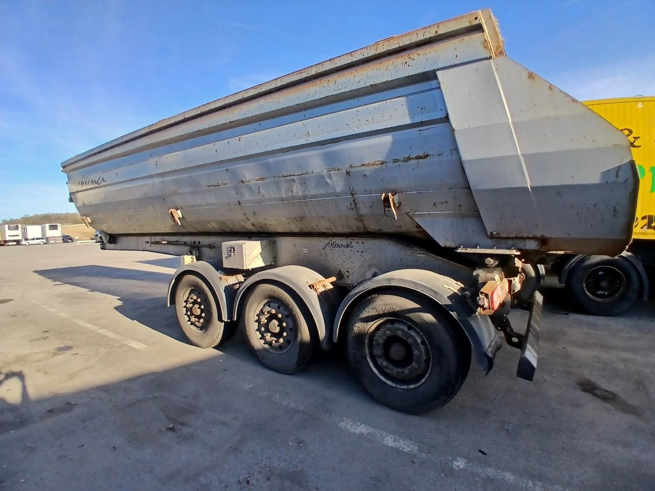 MENCI - Tipper semi-trailer: picture 3 MENCI - Tipper semi-trailer: picture 3