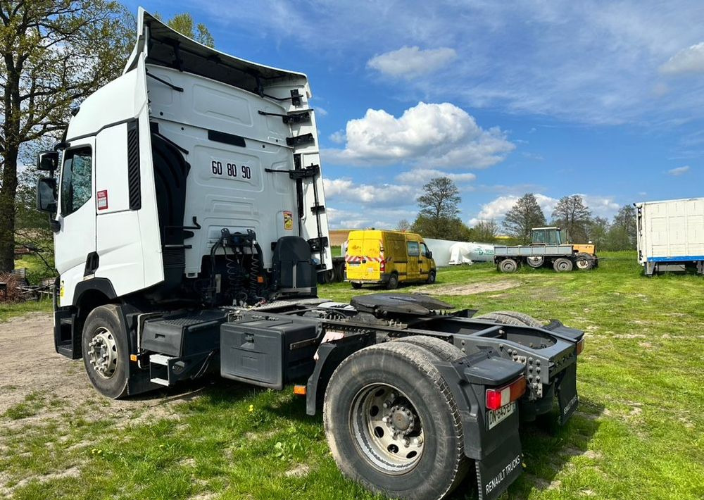 Renault T460 - Tractor unit: picture 3 Renault T460 - Tractor unit: picture 3