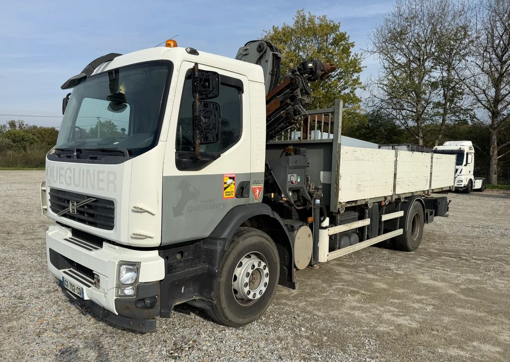 Volvo FE260 - Dropside/ Flatbed truck, Crane truck: picture 1 Volvo FE260 - Dropside/ Flatbed truck, Crane truck: picture 1