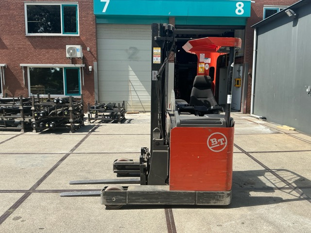 BT RR B3 - Forklift: picture 4 BT RR B3 - Forklift: picture 4