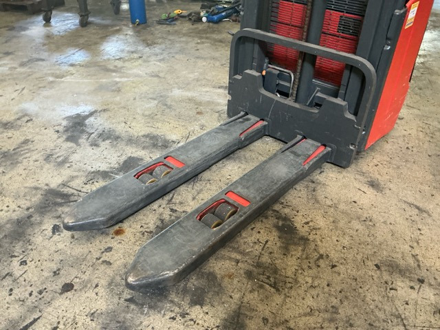 Linde L14 - Forklift: picture 5 Linde L14 - Forklift: picture 5