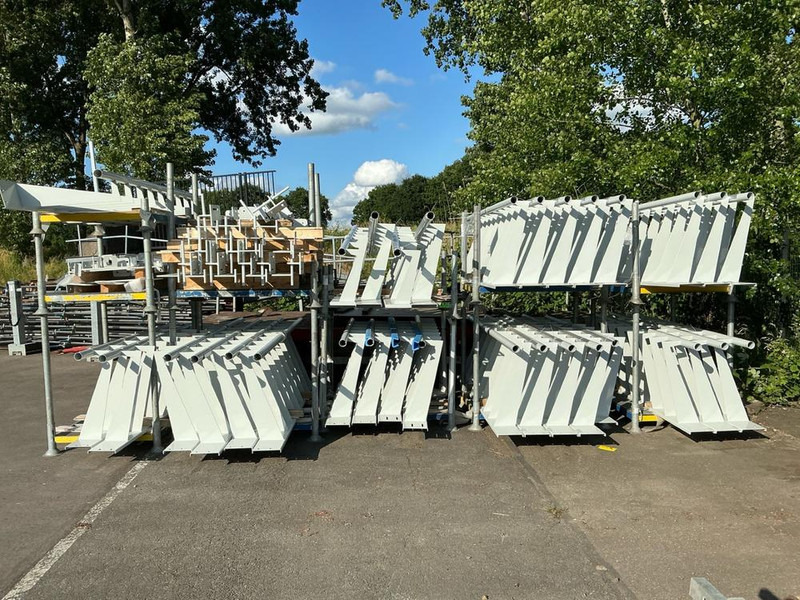 Onbekend - Metalworking machinery: picture 2 Onbekend - Metalworking machinery: picture 2