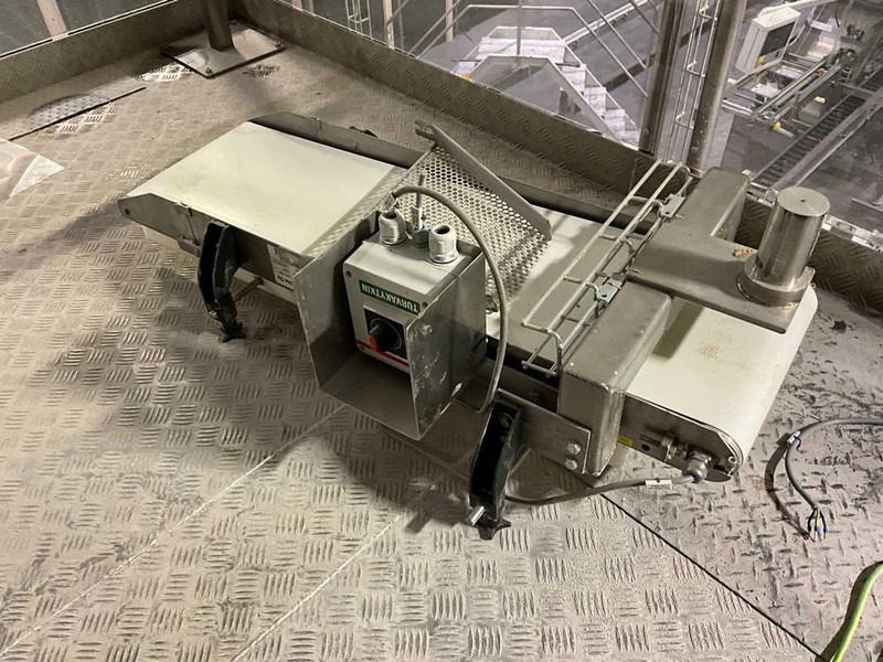 Onbekend - Food processing equipment: picture 2 Onbekend - Food processing equipment: picture 2