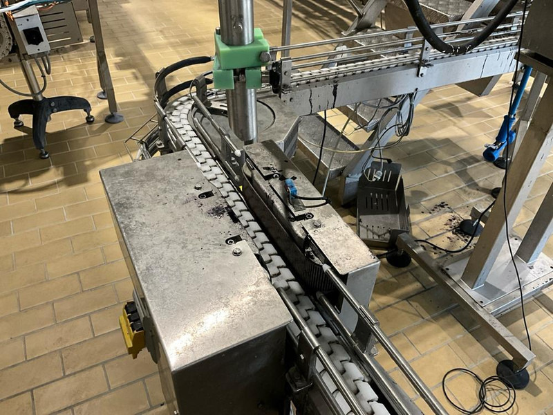 Tetra Pak - Belt conveyor: picture 2 Tetra Pak - Belt conveyor: picture 2