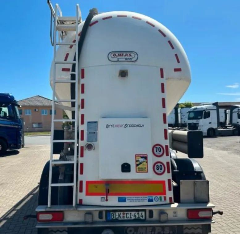 Inny O.ME.P.S SILOS CM 35 - Tank semi-trailer: picture 3 Inny O.ME.P.S SILOS CM 35 - Tank semi-trailer: picture 3