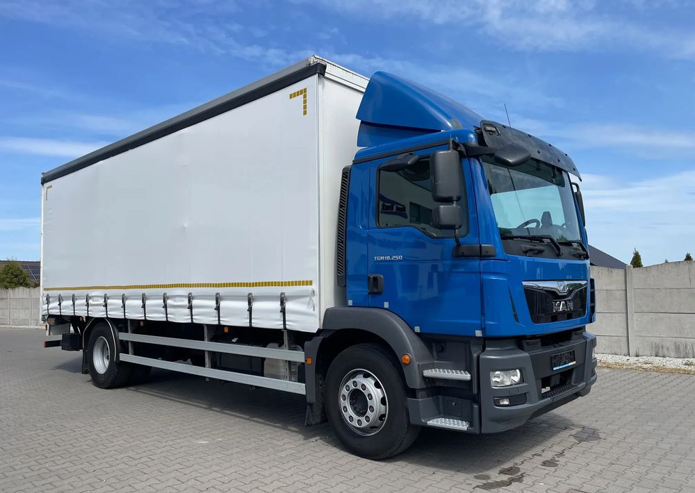 MAN TGM 18.250 Ładownośc 9,8 tony! - Dropside/ Flatbed truck: picture 5 MAN TGM 18.250 Ładownośc 9,8 tony! - Dropside/ Flatbed truck: picture 5