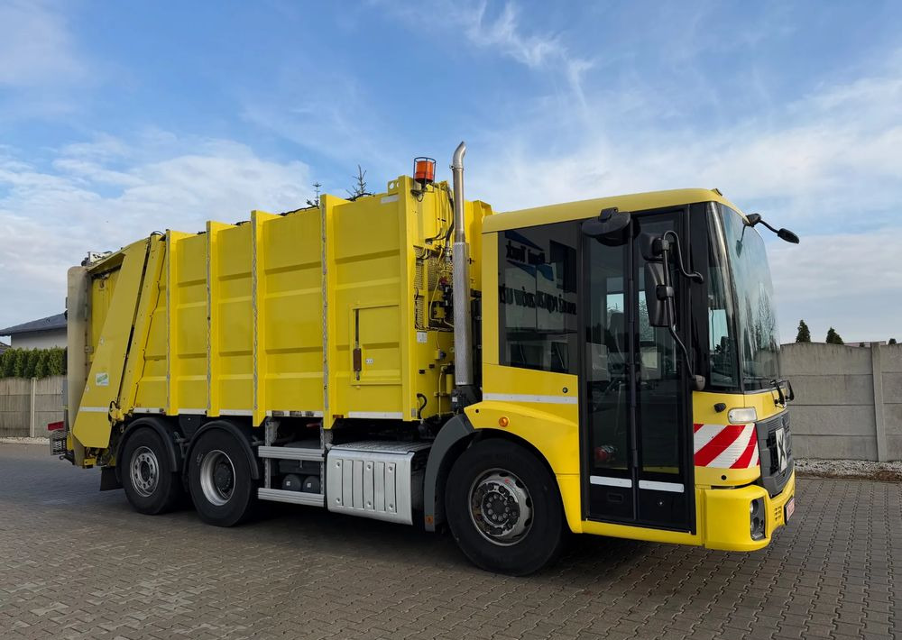 Mercedes-Benz ECONIC 2630, EURO6/ ŚMECIARKA/ ZOELLER/ DELTA - Garbage truck: picture 3 Mercedes-Benz ECONIC 2630, EURO6/ ŚMECIARKA/ ZOELLER/ DELTA - Garbage truck: picture 3