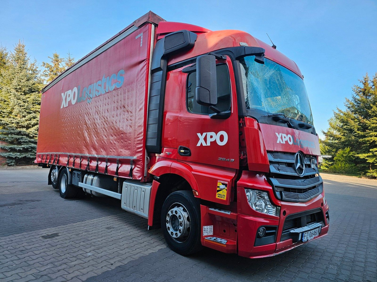Mercedes-Benz 2543 ACTROS 6x2 JUMBO 8,2 Erhöhtes Dach Edscha - Curtainsider truck: picture 2 Mercedes-Benz 2543 ACTROS 6x2 JUMBO 8,2 Erhöhtes Dach Edscha - Curtainsider truck: picture 2