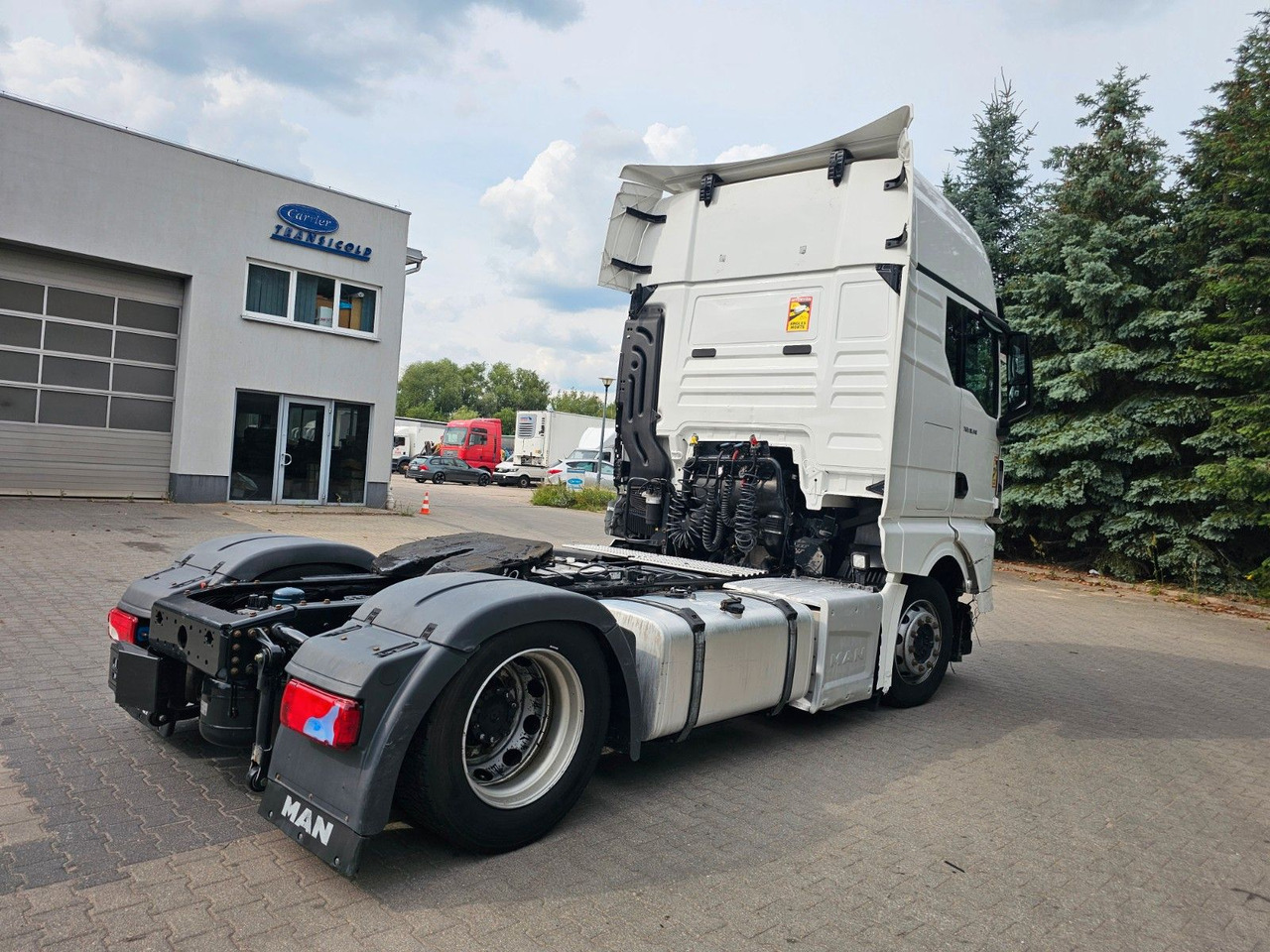 MAN TGX 18.510 XXL INTARDER - Motor , Rahmen 100% OK - Tractor unit: picture 4 MAN TGX 18.510 XXL INTARDER - Motor , Rahmen 100% OK - Tractor unit: picture 4