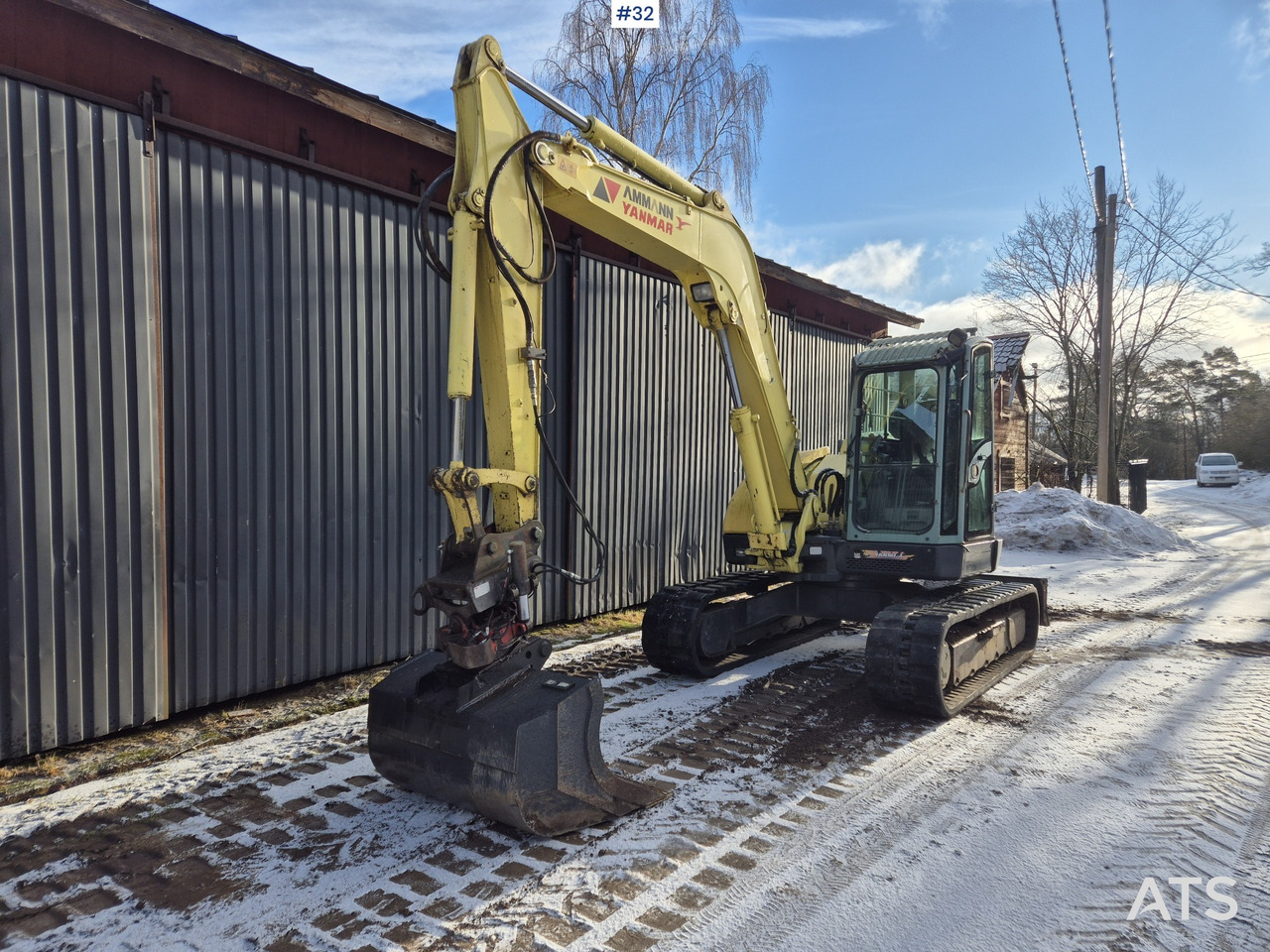 Yanmar SV100 - Crawler excavator: picture 3 Yanmar SV100 - Crawler excavator: picture 3
