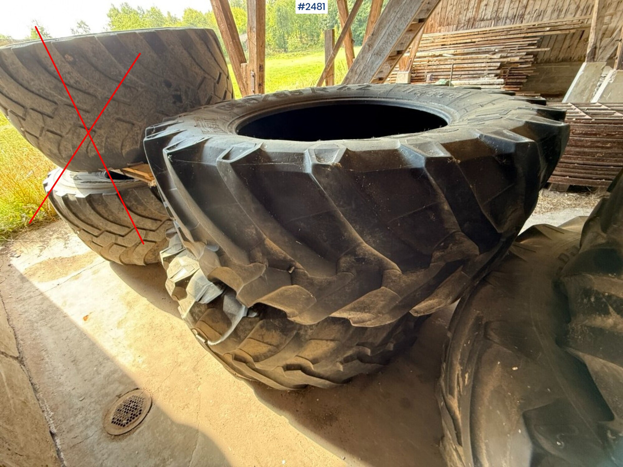 2 tires for tractor Pirelli 650/65R42 - Tire for Agricultural machinery: picture 2 2 tires for tractor Pirelli 650/65R42 - Tire for Agricultural machinery: picture 2
