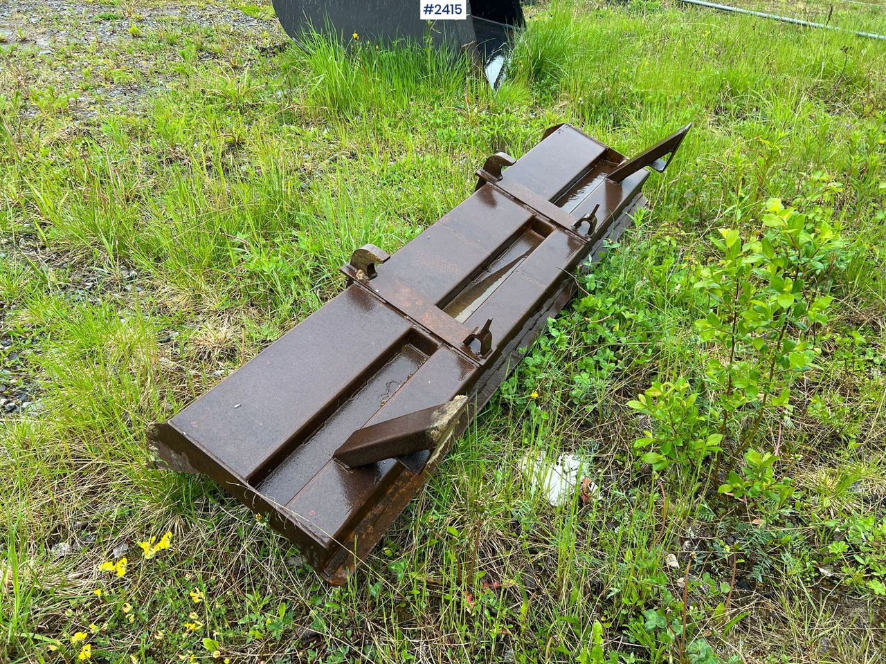 Dozer blade for agricultural tractor - Blade: picture 2 Dozer blade for agricultural tractor - Blade: picture 2