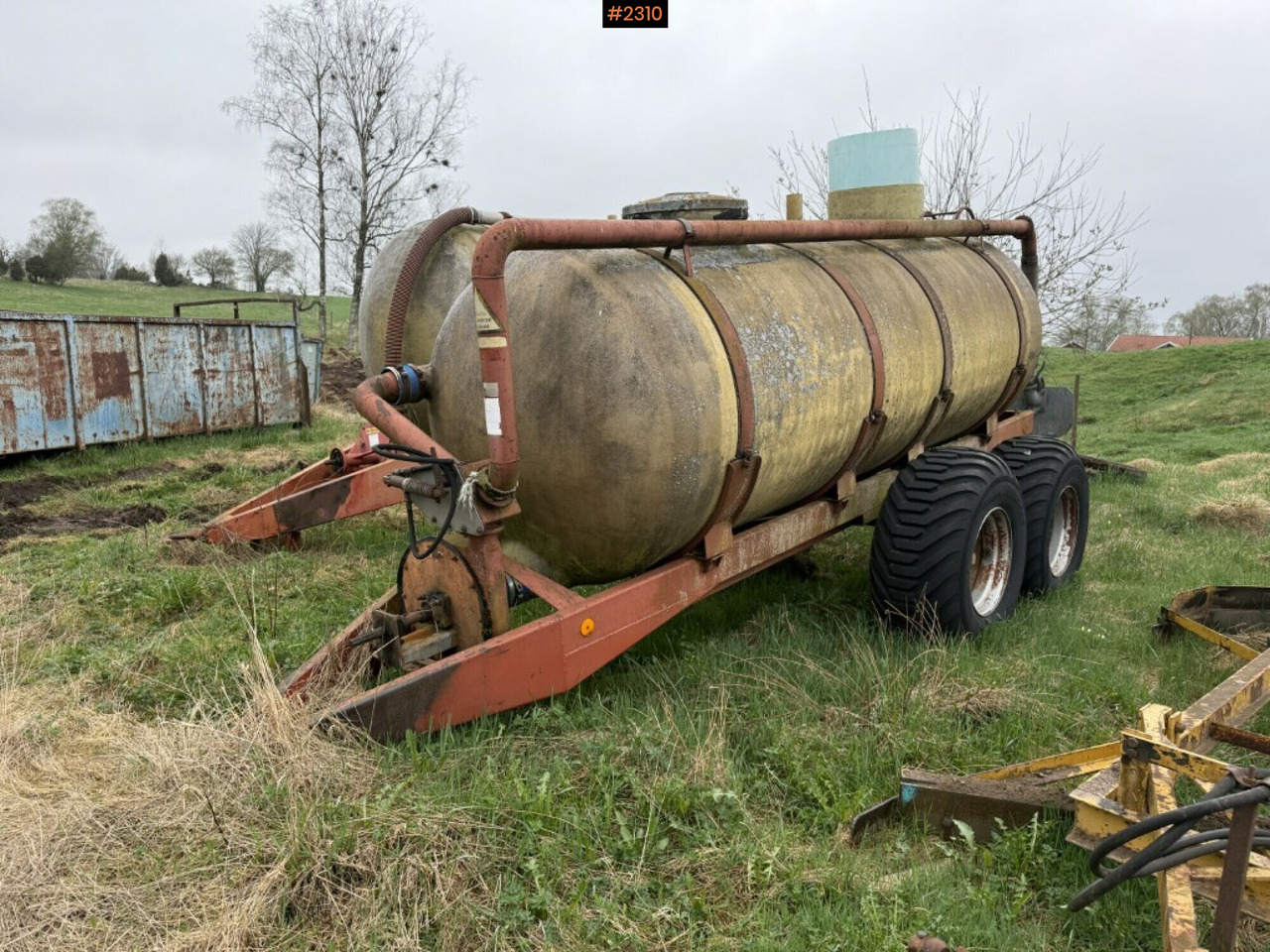 Manure barrel 8 m3 - Slurry tanker: picture 1 Manure barrel 8 m3 - Slurry tanker: picture 1