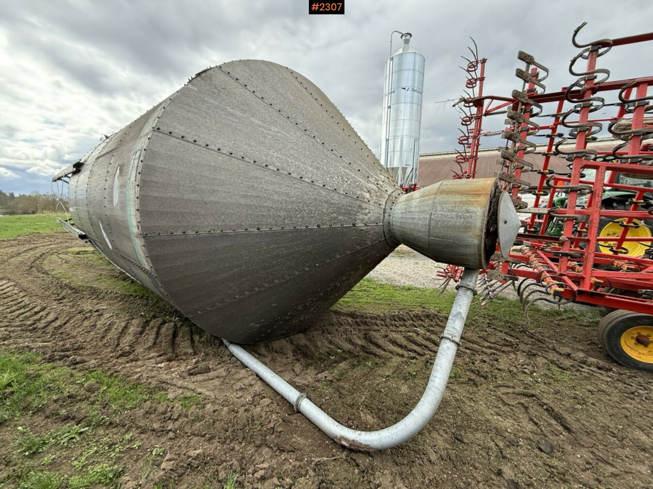 Silo, Mafa - Storage equipment: picture 3 Silo, Mafa - Storage equipment: picture 3