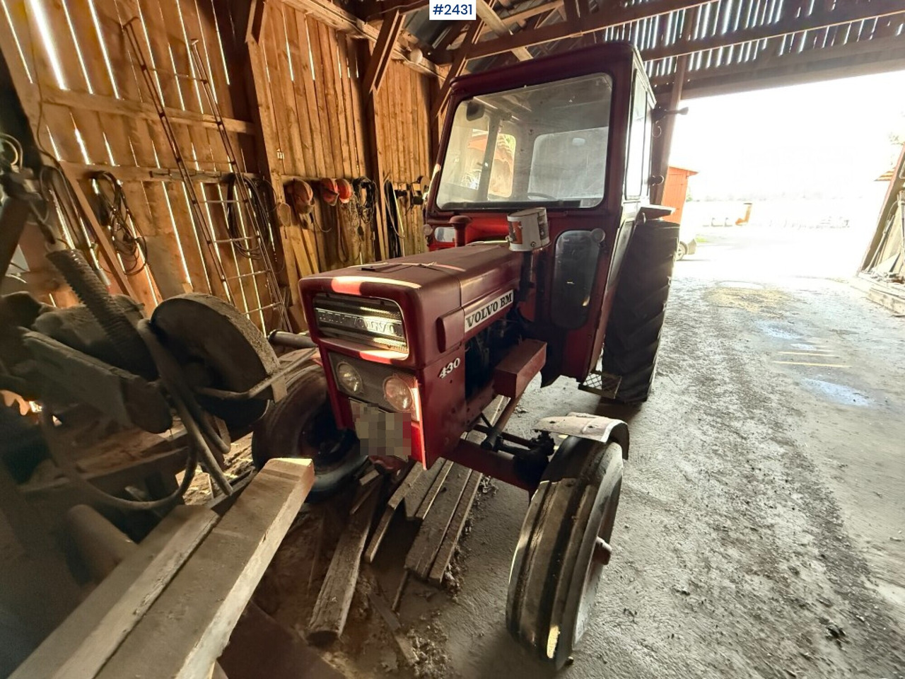 Tractor Volvo BM T430 - Farm tractor: picture 2 Tractor Volvo BM T430 - Farm tractor: picture 2