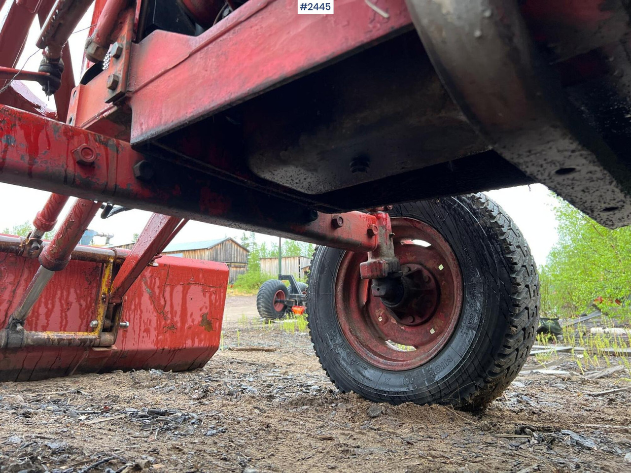 Farm tractor VALMET 565 Tractor with bucket: picture 19