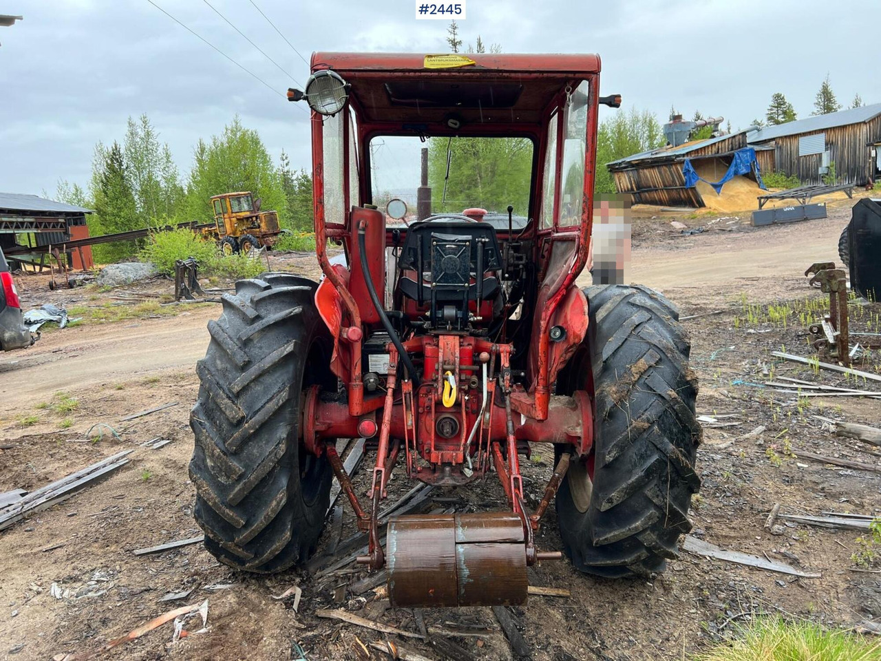 Farm tractor VALMET 565 Tractor with bucket: picture 8