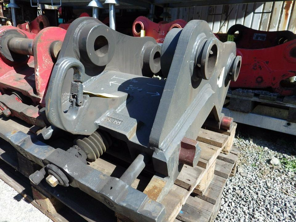 Verachtert Schnellwechsler CW30 CW40 Cat 322 - Quick coupler: picture 3 Verachtert Schnellwechsler CW30 CW40 Cat 322 - Quick coupler: picture 3