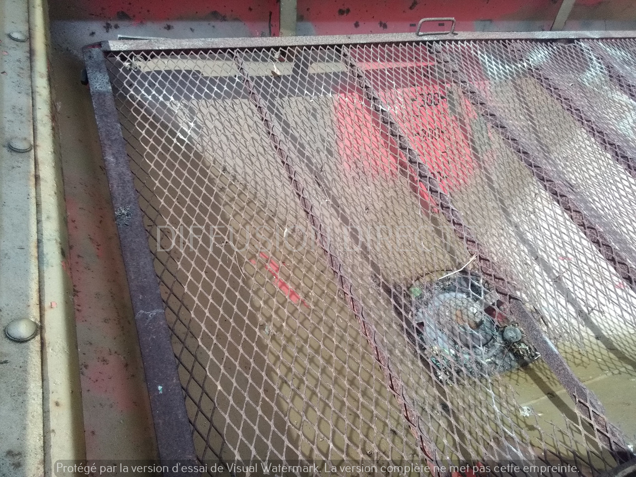 KUHN DISTRIBUTEUR D'ENGRAIS MDS 921 - Fertilizer spreader: picture 5 KUHN DISTRIBUTEUR D'ENGRAIS MDS 921 - Fertilizer spreader: picture 5