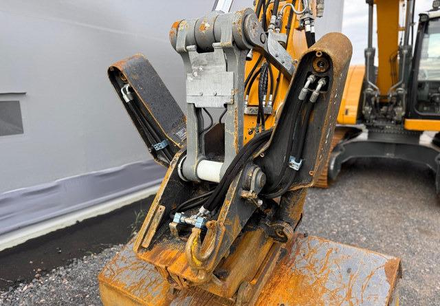 Crawler excavator LiebherrR920 Compact + Marttiini: picture 11 Crawler excavator LiebherrR920 Compact + Marttiini: picture 11