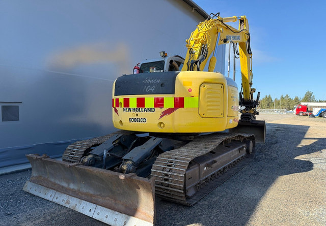 Crawler excavator New HollandE235SR: picture 7