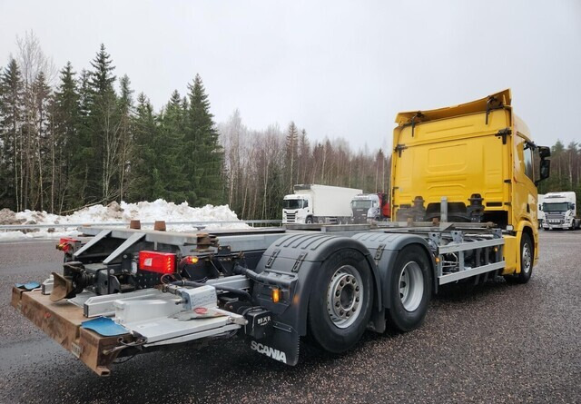 ScaniaR410 CNG / CBG 6x2 - Container transporter/ Swap body truck: picture 4 ScaniaR410 CNG / CBG 6x2 - Container transporter/ Swap body truck: picture 4