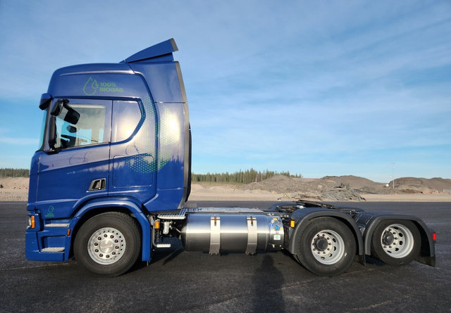 ScaniaR410 LNG / LBG 6x2 - Tractor unit: picture 2 ScaniaR410 LNG / LBG 6x2 - Tractor unit: picture 2