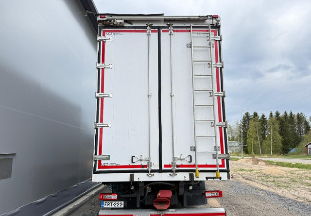 Volvo FH 540 8x4 66m3 - Box truck: picture 5 Volvo FH 540 8x4 66m3 - Box truck: picture 5