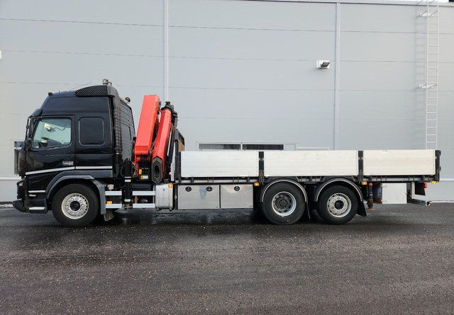 Volvo FMX - Dropside/ Flatbed truck, Crane truck: picture 2 Volvo FMX - Dropside/ Flatbed truck, Crane truck: picture 2