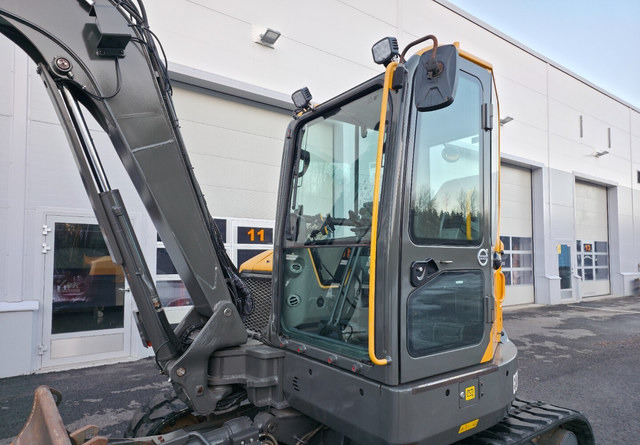 Crawler excavator VolvoECR58D + Engcon, Novatron: picture 8