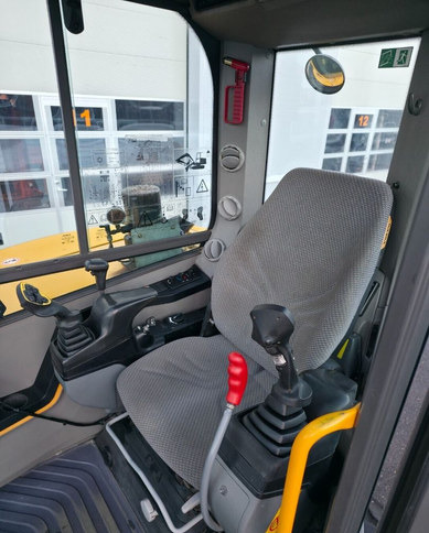 Crawler excavator VolvoECR58D + Engcon, Novatron: picture 14