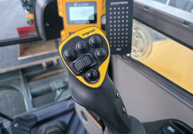 Crawler excavator VolvoECR58D + Engcon, Novatron: picture 17