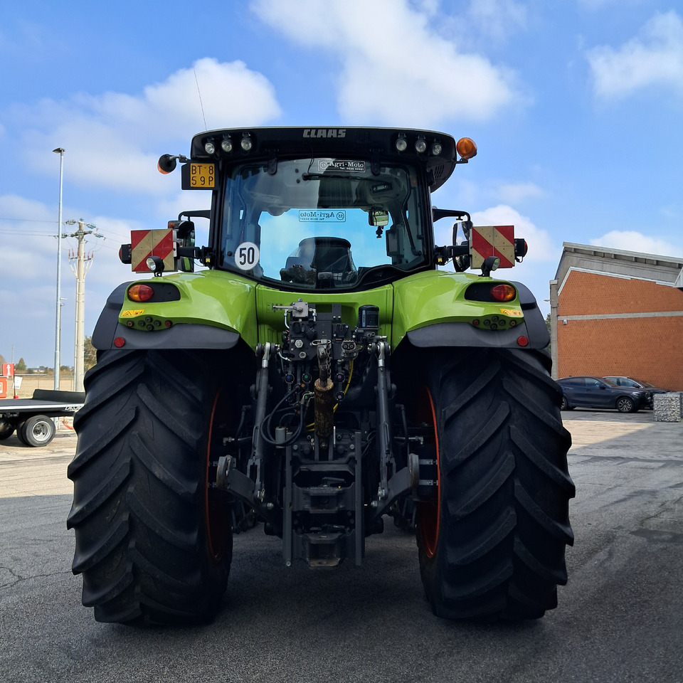 CLAAS AXION 810 - Farm tractor: picture 3 CLAAS AXION 810 - Farm tractor: picture 3