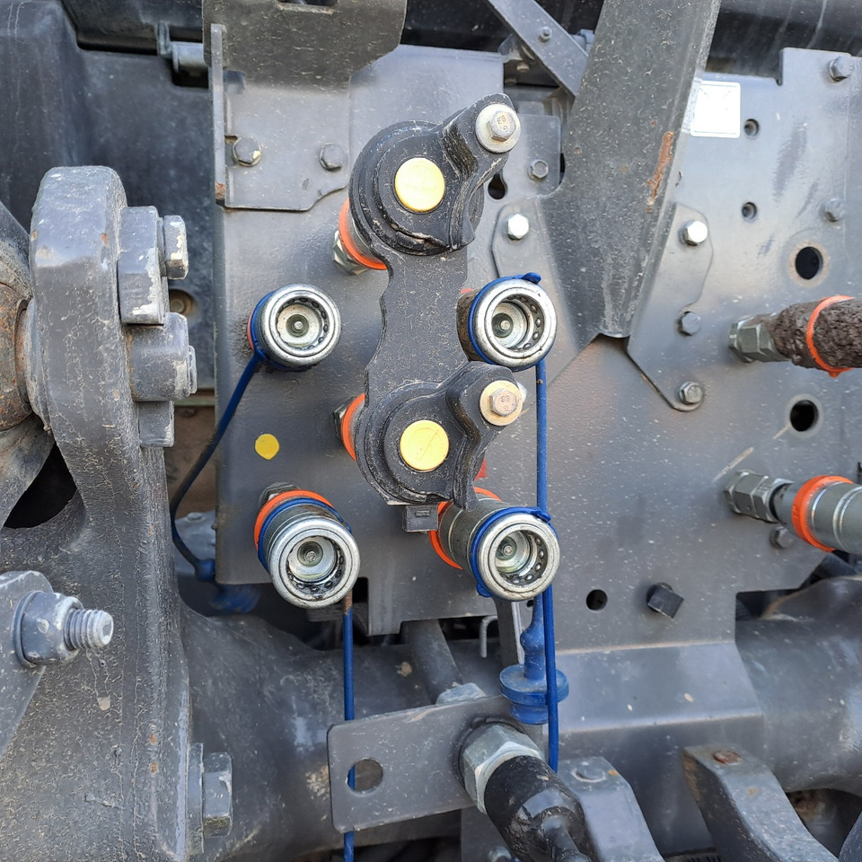 Farm tractor FENDT 720 VARIO PROFI - ASTA AGRIBERTOCCHI: picture 6 Farm tractor FENDT 720 VARIO PROFI - ASTA AGRIBERTOCCHI: picture 6