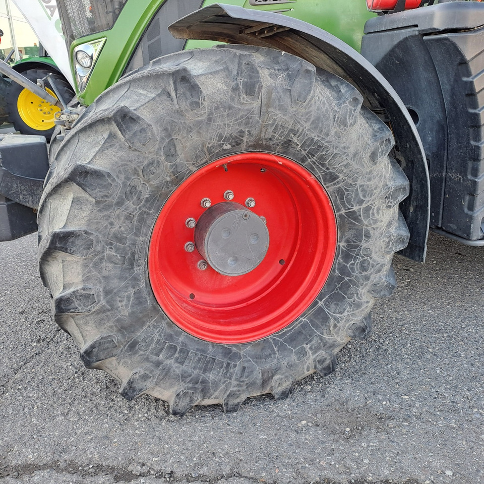 Farm tractor FENDT 720 VARIO PROFI - ASTA AGRIBERTOCCHI: picture 11 Farm tractor FENDT 720 VARIO PROFI - ASTA AGRIBERTOCCHI: picture 11