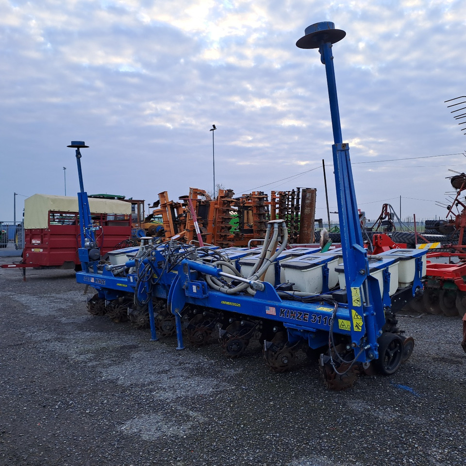 KINZE 3110 - Precision sowing machine: picture 1 KINZE 3110 - Precision sowing machine: picture 1