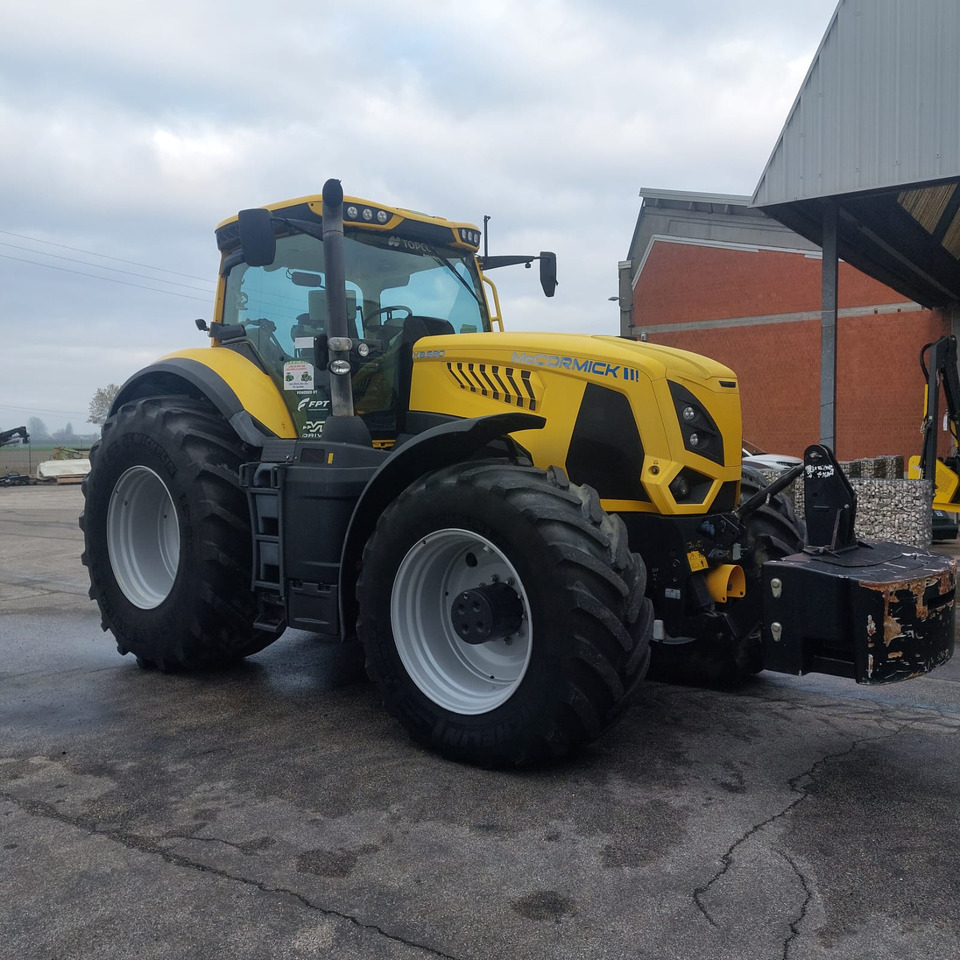 MC CORMICK X8.680 - Farm tractor: picture 1 MC CORMICK X8.680 - Farm tractor: picture 1