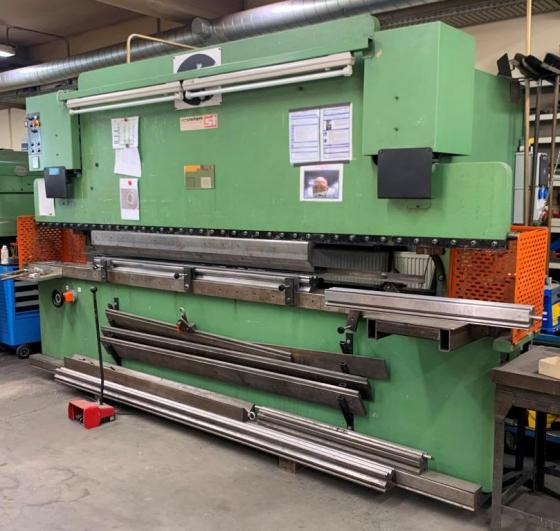 ATLANTIC HPA 135/40 - Abkantpressen - Metalworking machinery: picture 1 ATLANTIC HPA 135/40 - Abkantpressen - Metalworking machinery: picture 1