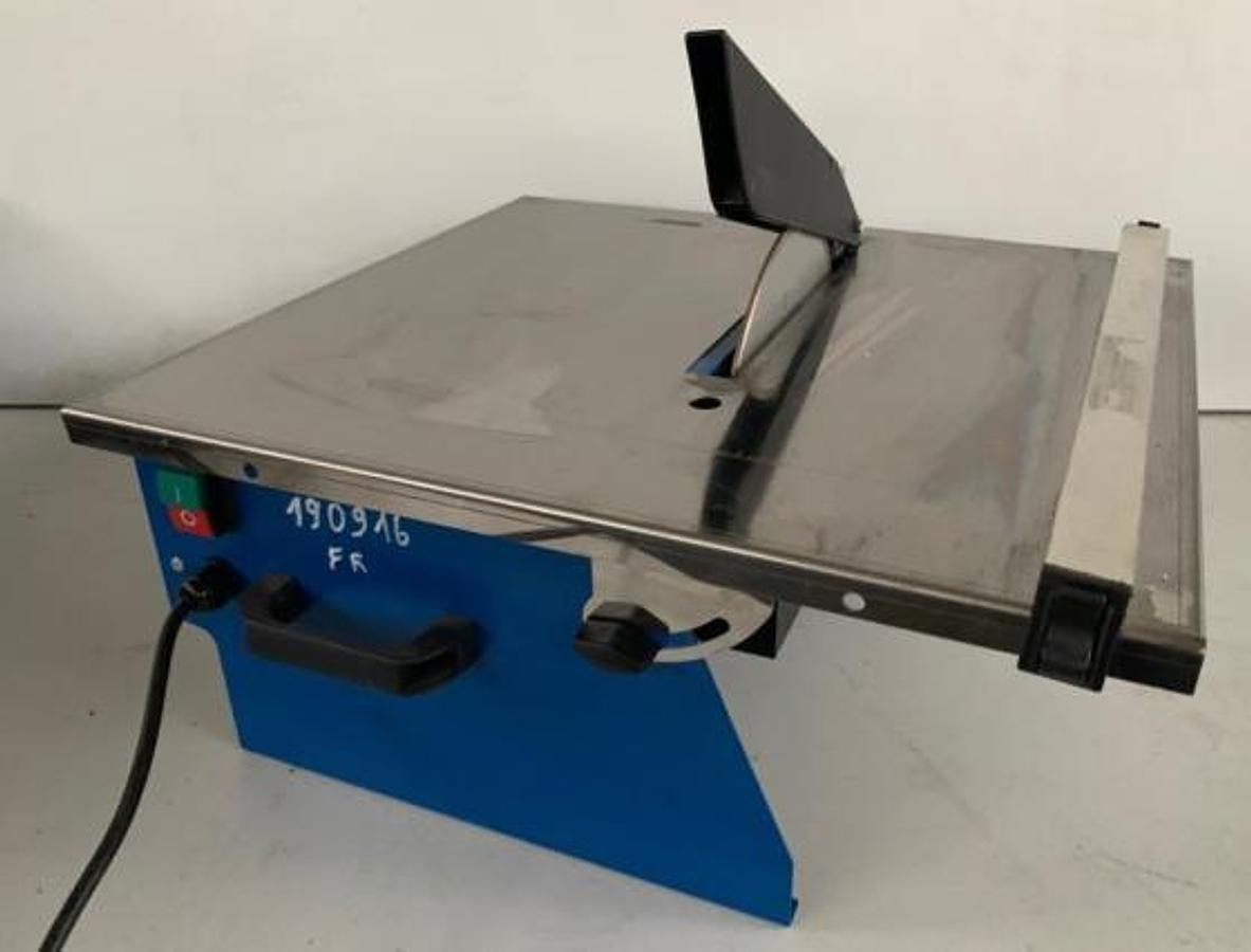 Metallkreissäge Compact 200 - Metalworking machinery: picture 1 Metallkreissäge Compact 200 - Metalworking machinery: picture 1