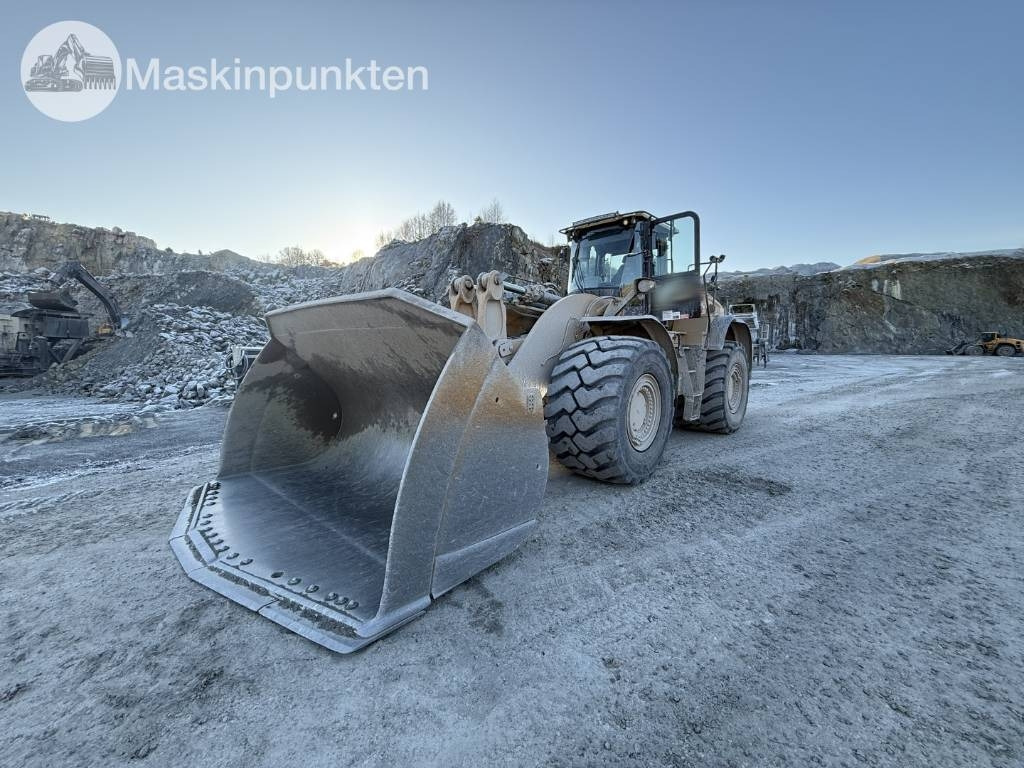 CAT 982 M - Wheel loader: picture 1 CAT 982 M - Wheel loader: picture 1