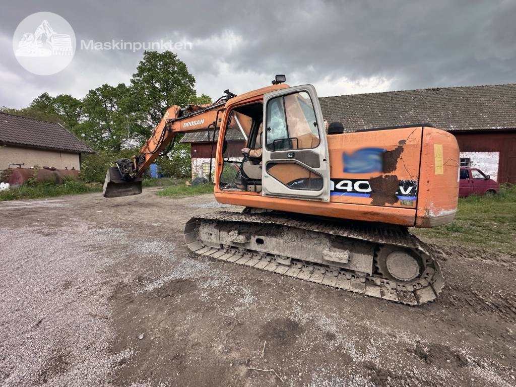 Doosan Solar 140 LC V - Crawler excavator: picture 1 Doosan Solar 140 LC V - Crawler excavator: picture 1